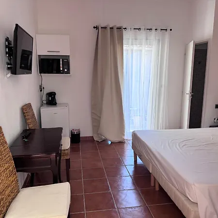 Domaine De La Fauvelle Apartment