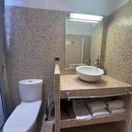 Domaine De La Fauvelle Apartment Thuir